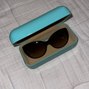Beautiful Cat eye Tiffany sunglasses